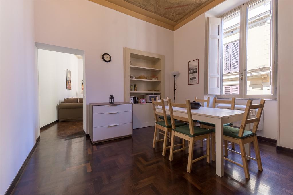 Apartamento Palazzo Borghese Lovely Flat